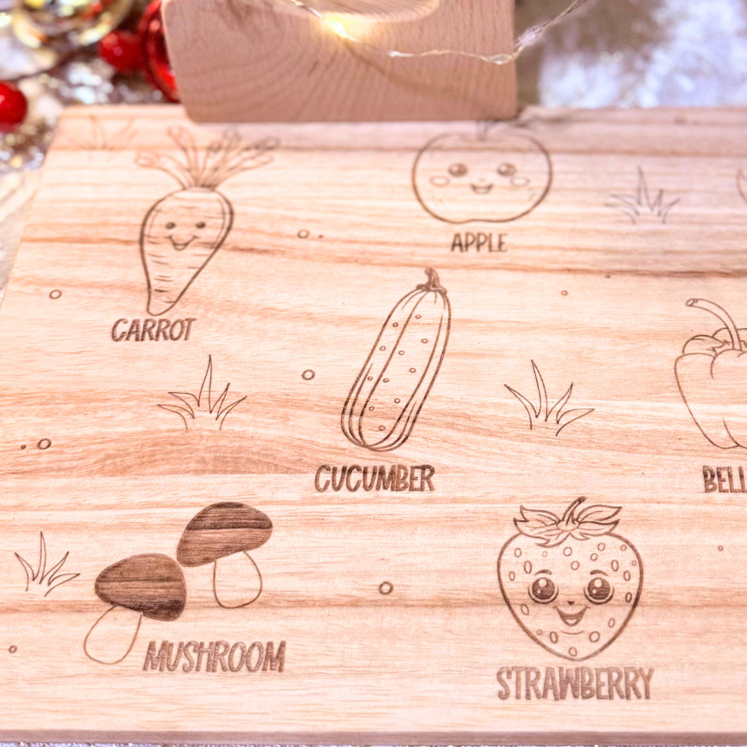 Little Chefs Wooden Cutting Board & Wooden Knife